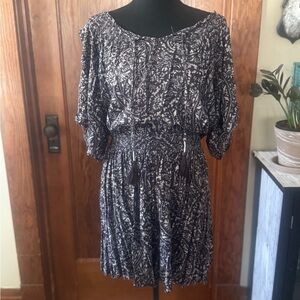 American Eagle Outfitters White and Gray Dress with Sequins